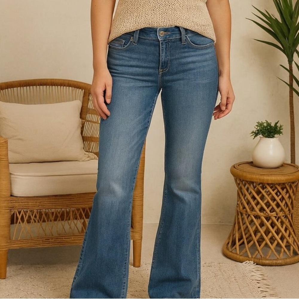 Classic Blue Flare Jeans for Women